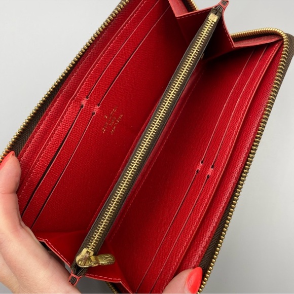 Women’s Louis Vuitton Wallet Red Zippy Clemence Ebene 100% Authentic - Picture 7 of 9